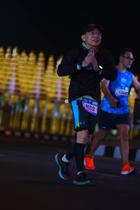 BIB: 40212, 43834
                            <button type="button" onclick="openModal(21047704)" class="btn btn-primary btn-sm float-right btn-popup" data-toggle="modal" data-target=".modal-high-quality">
                        <i class="fas fa-shopping-cart"></i> Add to Cart
                    </button>
                                            <button type="button" onclick="isThisMe(21047704, true)" class="btn btn-success btn-sm float-right btn-popup btn-isme hidden" data-toggle="tooltip" data-placement="bottom" title="นี่คือรูปของคุณใช่ไหม คลิกที่นี่เพื่อเอาเข้าอัลบั้ม">
                        <i class="fas fa-plus"></i> Add to album
                    </button>
                    <button type="button" onclick="isThisMe(21047704, false)" class="btn btn-warning btn-sm float-right btn-popup btn-isnotme hidden">
                        <i class="fas fa-ban"></i> Remove from album
                    </button>